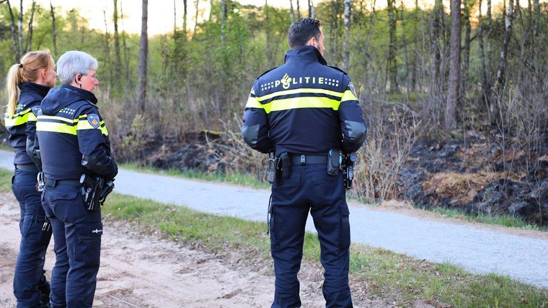 Politie doet onderzoek naar drie heidebranden