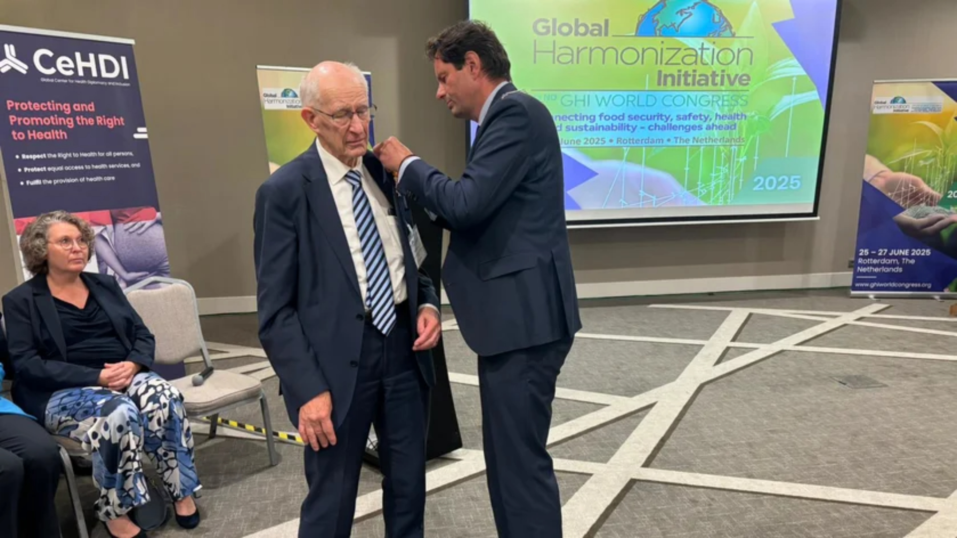 Bilthovenaar Huub Lelieveld (82) wint prijs voor strijd tegen wereldhonger: 'Als ik kan helpen, help