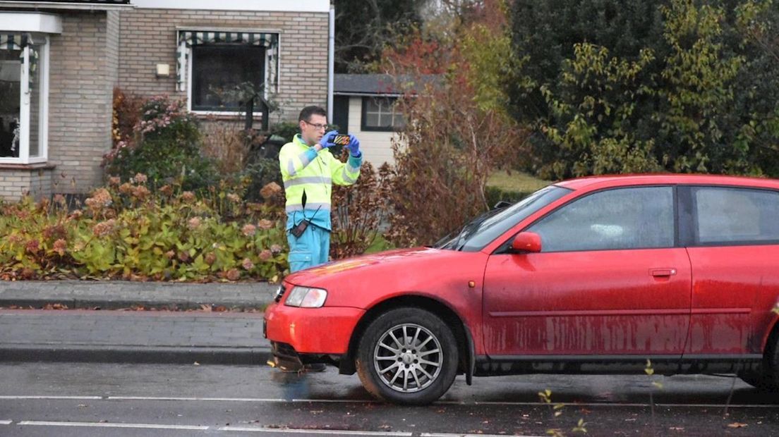 Fietser naar ziekenhuis na ongeluk in Steenwijk