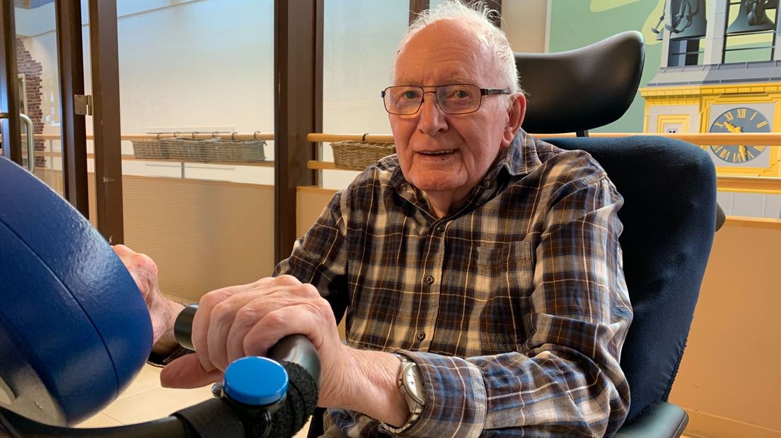 Meneer Kok op de labyrintfiets