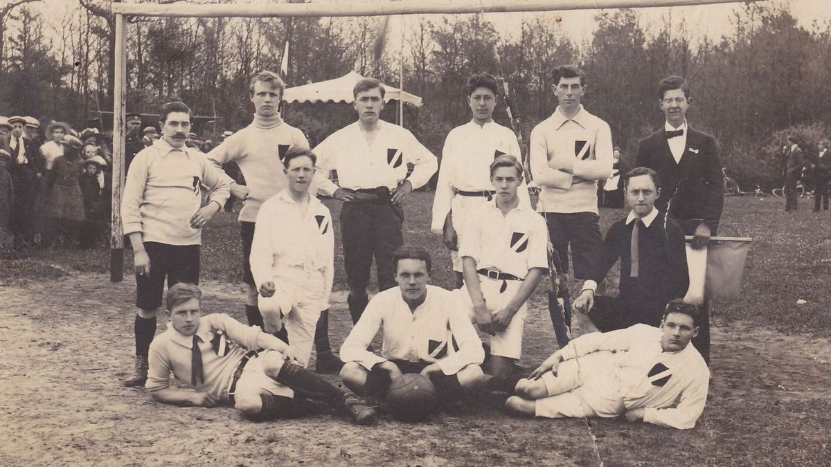 Voetbalclub Old Forward bestaat 125 jaar: groot feest met 'dikke verhalen'