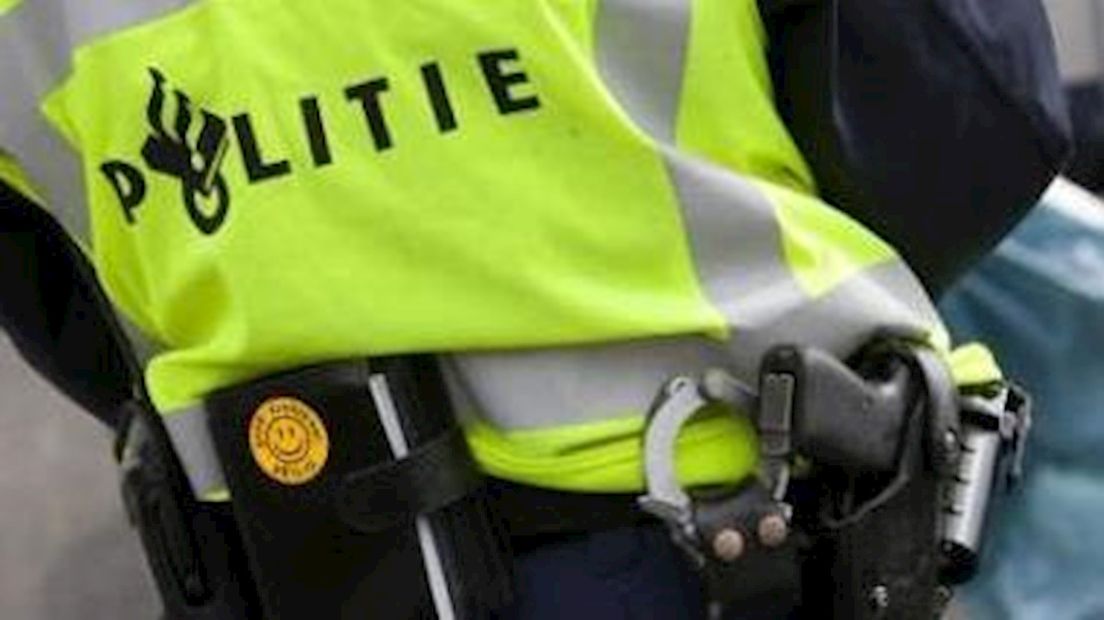 Politie zoekt man die vrouw aanrandde