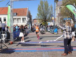 Van der Lugt wint Marathon Zeeuws-Vlaanderen met grote overmacht