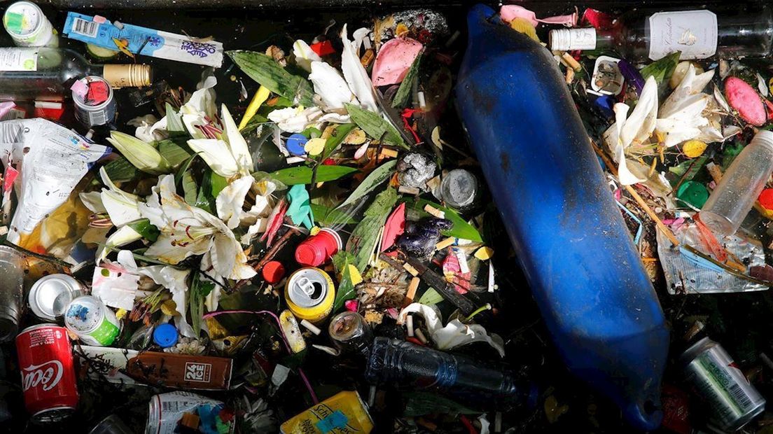 Plastic afval wordt omgezet tot een festivalmunt