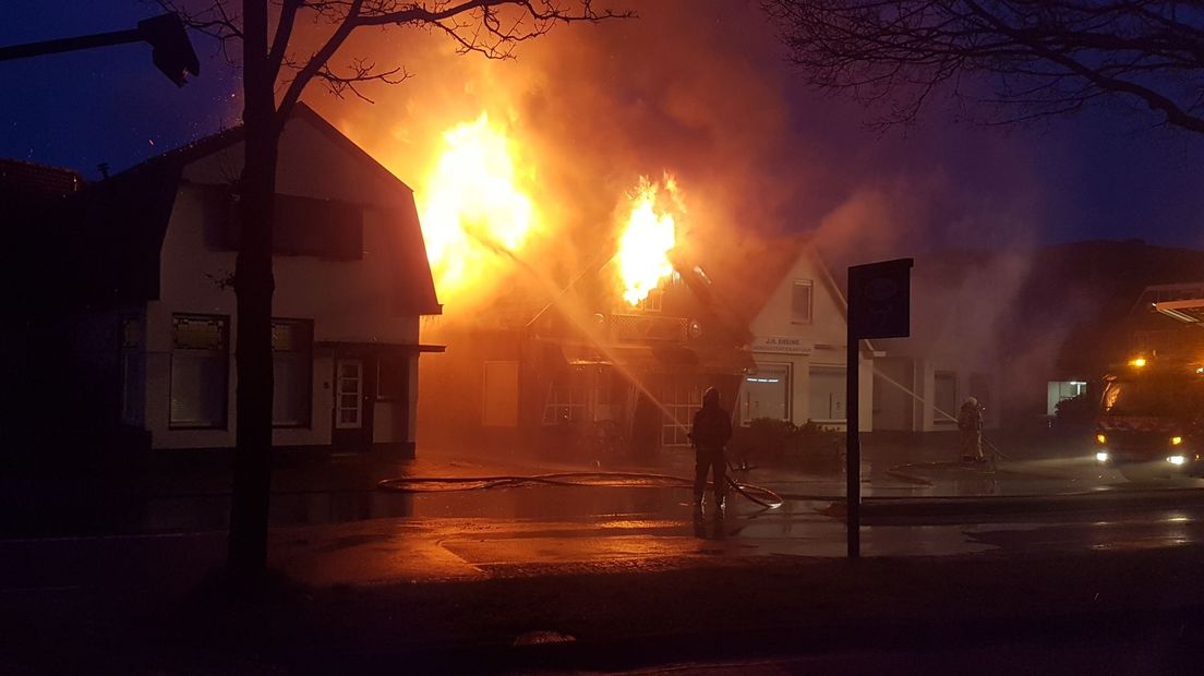 De brand in Roden op 15 maart (Rechten: Persbureau Meter)