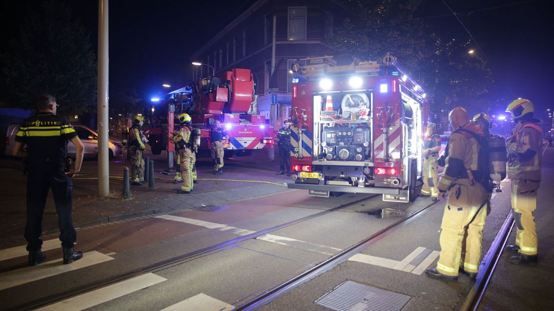 Bij de brand waren meerdere hulpdiensten aanwezig