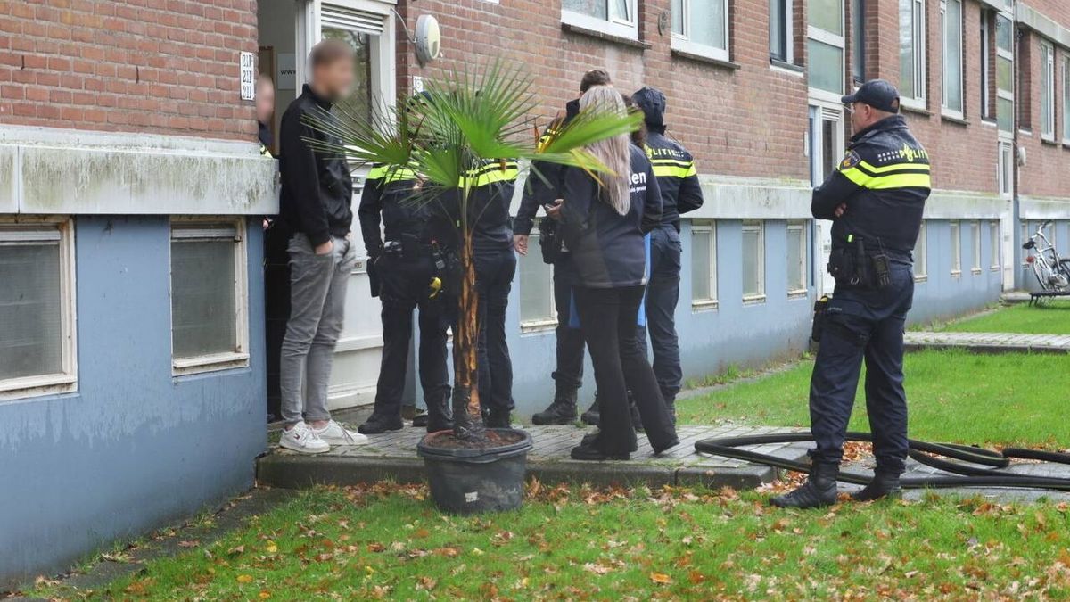 Twee personen aangehouden bij woningbrand in Leeuwarden