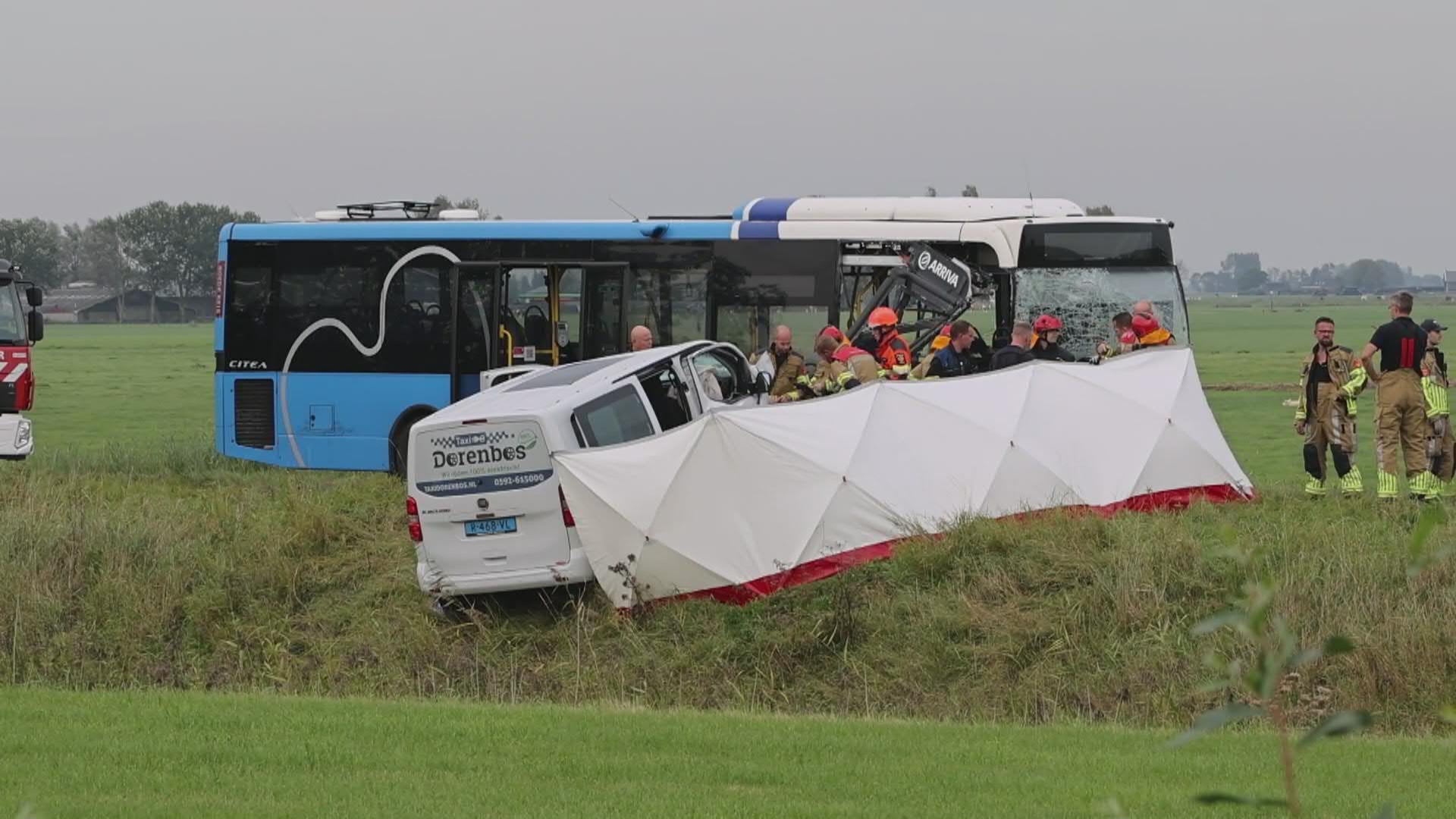 Een Dag Na Het Busongeluk Bij Berltsum - Omrop Fryslân