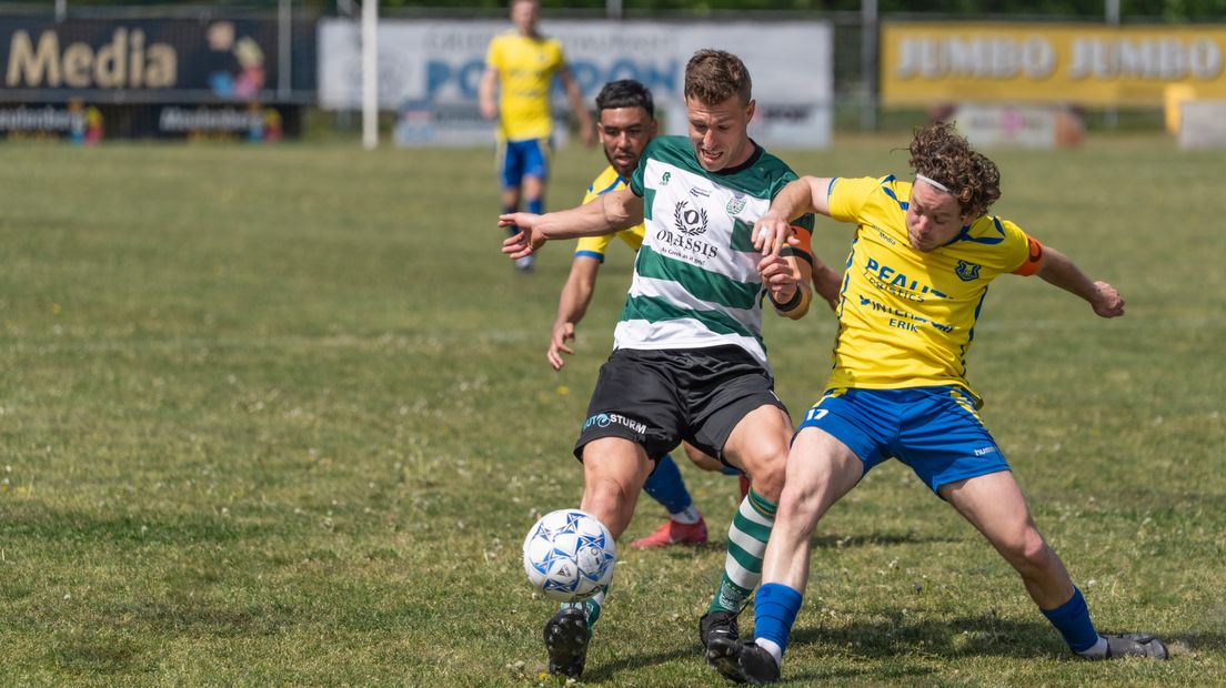 Stevig duel bij de derby tussen Dauwendaele en Zeelandia Middelburg