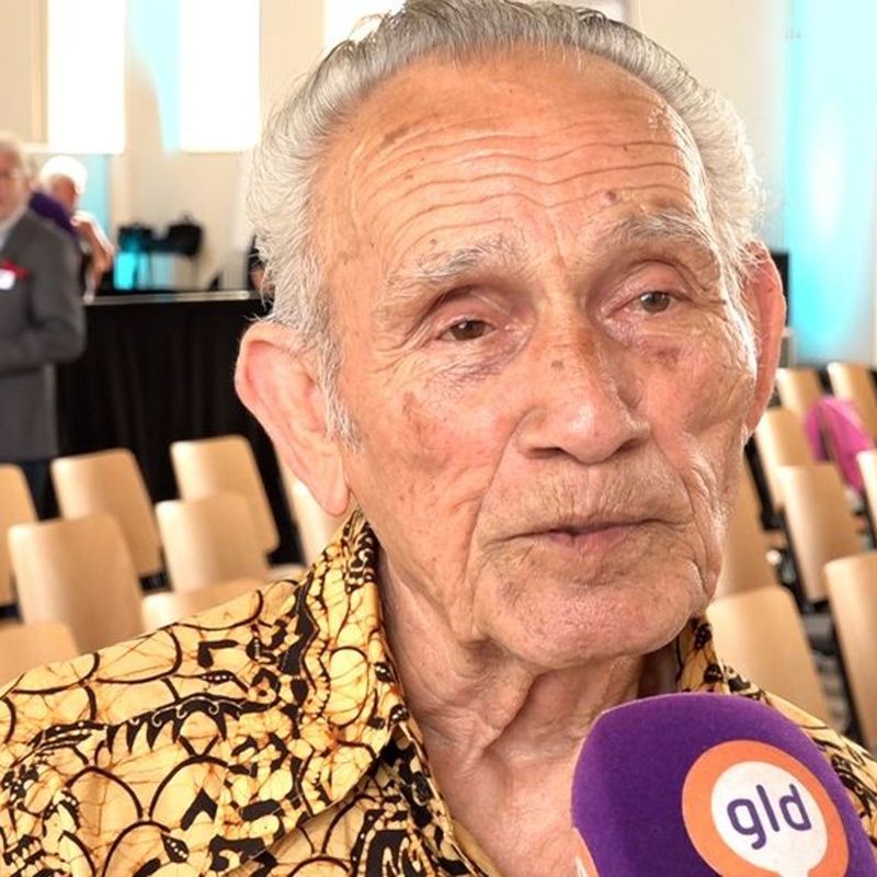 Na precies 100 jaar legt Radio Kootwijk weer verbinding met