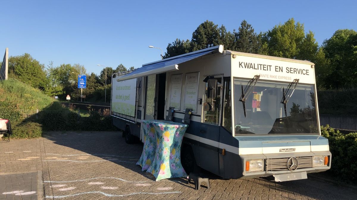 Streekwinkel op wielen in Maasbommel brengt lokale groente aan huis