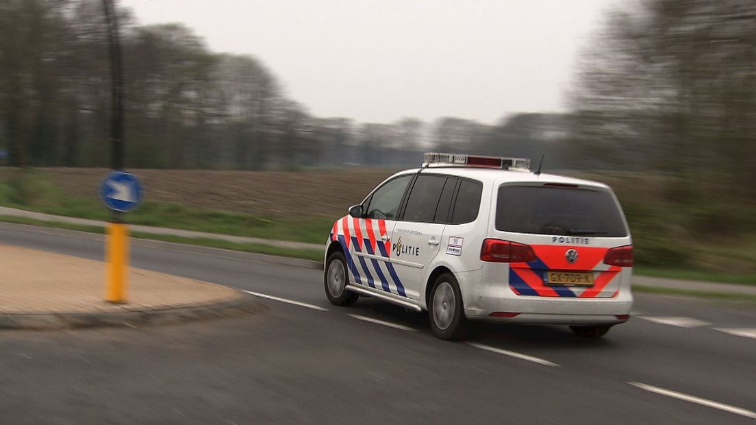 Auto vol met gereedschap gevonden na achtervolging tussen Deventer en Gorssel