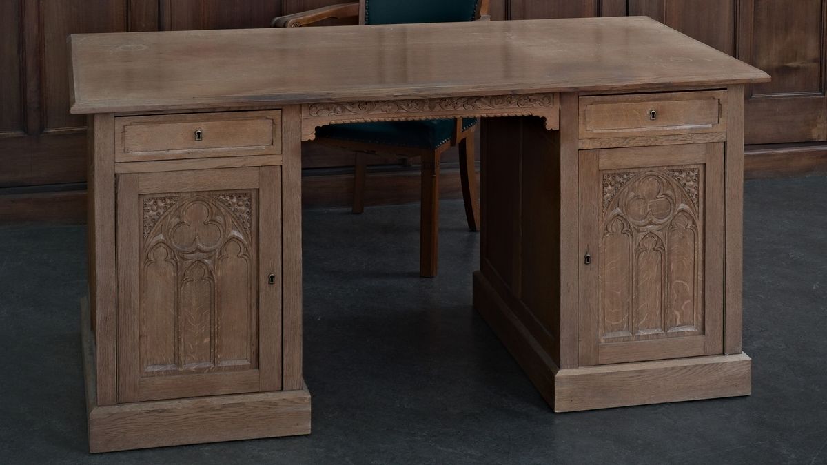 Drenthe Toen-podcast Hemelse Verbeelding in Hout: het bureau van de Pastoor van Mussel