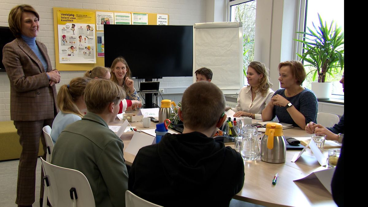 Staatssecretaris bezoekt school in Zutphen