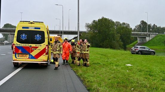 Gewonde bij ongeval • gaslek verholpen. Gewonde bij ongeval • gaslek verholpen.