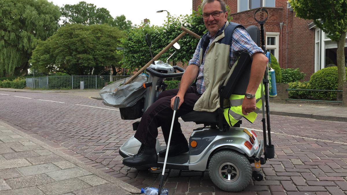 Schoonmaken van Stavenisse geeft Gert Eerland nieuwe energie