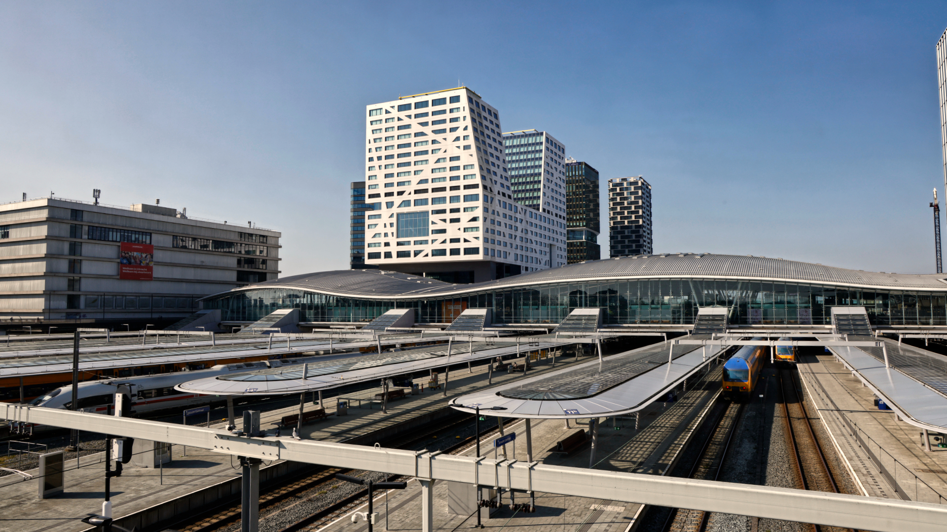 Actiegroep dreigt Utrecht Centraal stil te leggen
