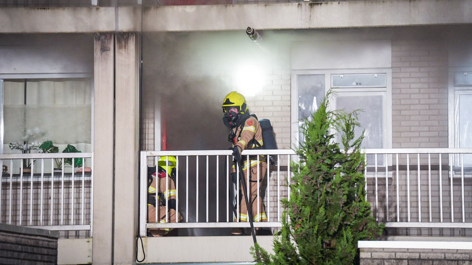 Flatbewoner Overleden Bij Woningbrand In Arnhem - Omroep Gelderland