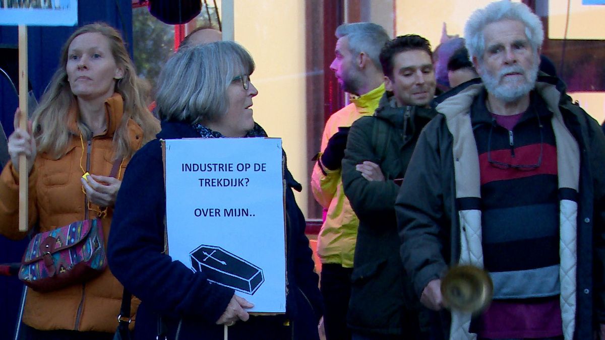 Bewonersgroep tegen bedrijventerrein Trekdijk na 15 jaar strijden: 