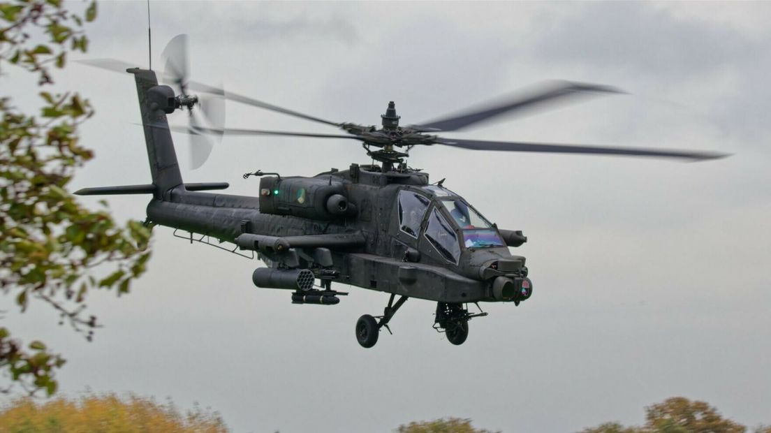 Apachehelikopter van defensie