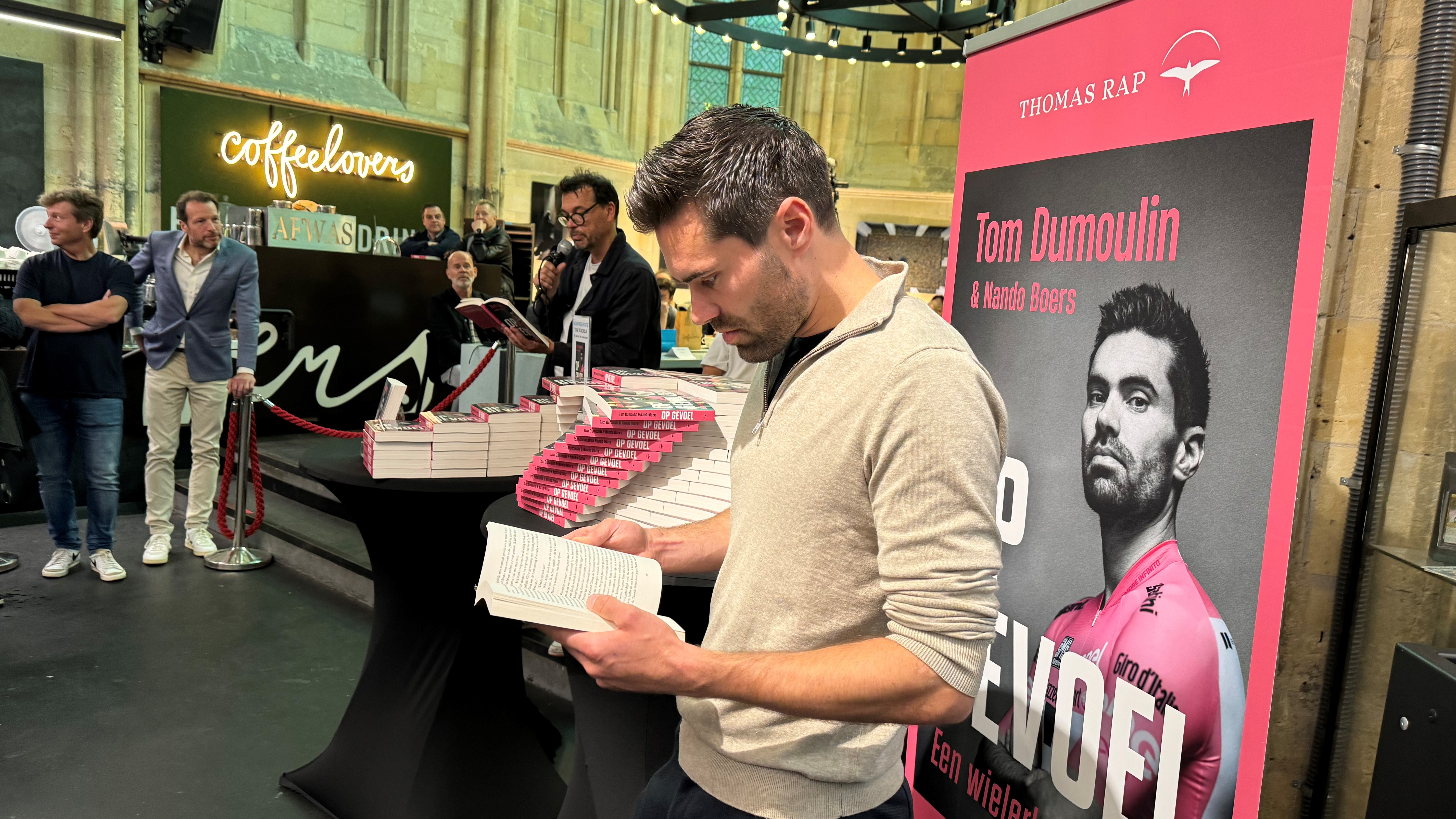 Dumoulin: 'Volgende hoofdstuk gaat over eigen gezinnetje' - L1 Nieuws