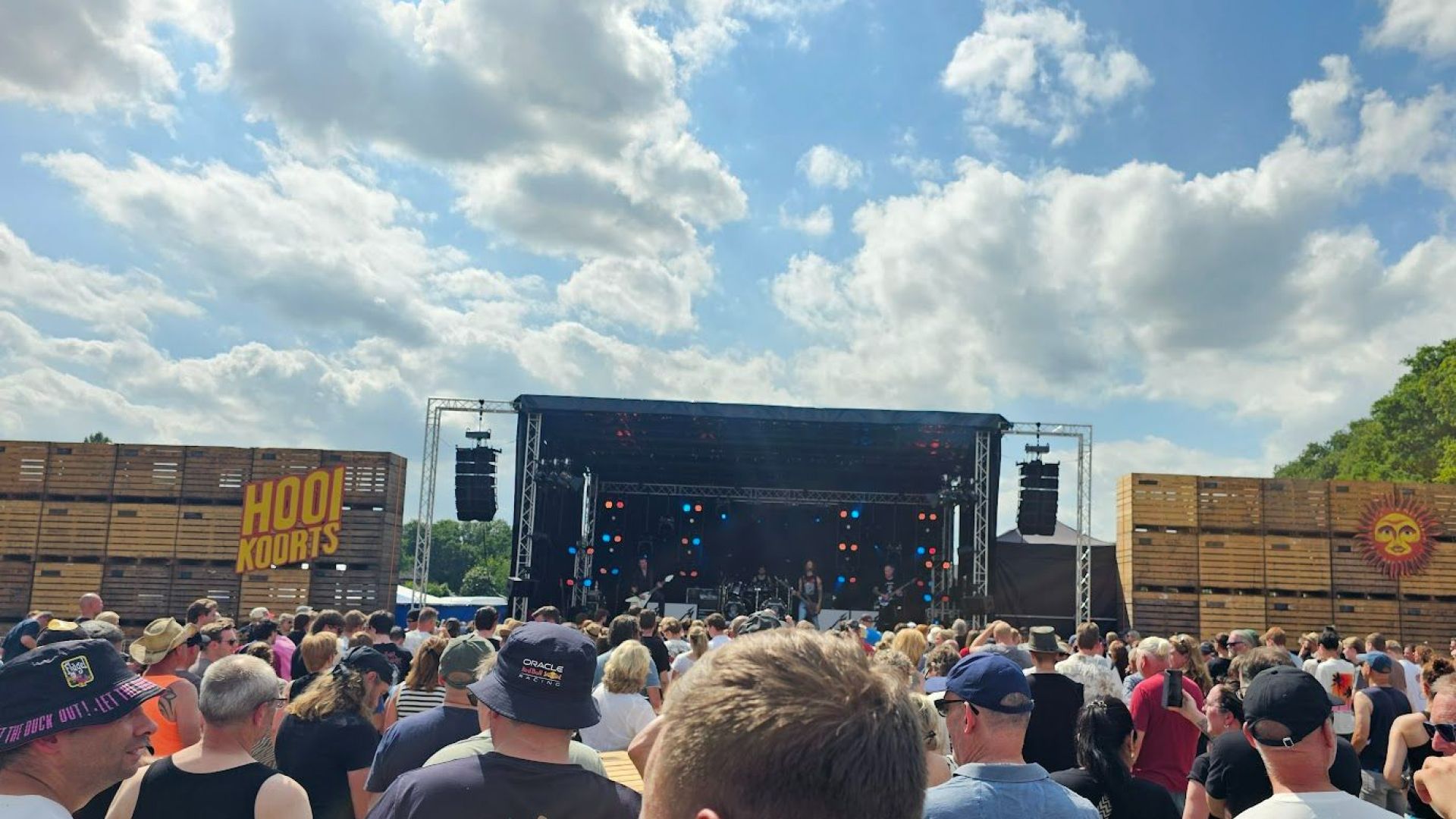 Bijna uitverkocht, het tributefestival Hooikoorts keert terug naar Aalten.