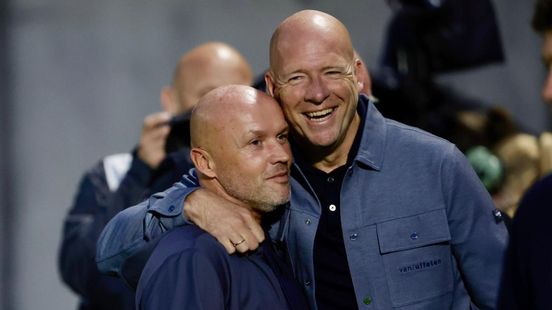 LIVE | NEC al snel voor in Zwolle door een strafschop