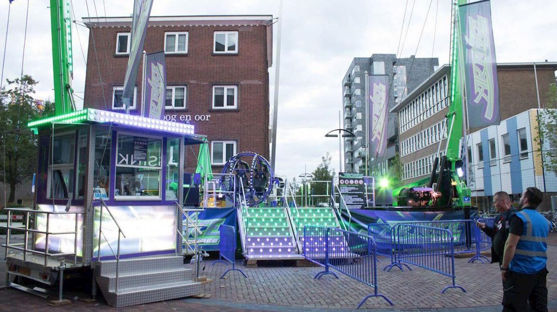 De attractie op de Lambertuskermis in Hengelo waar het ongeluk gebeurde