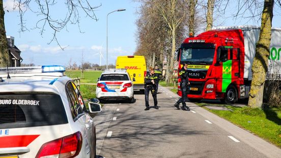 Man overleden na aanrijding met pakketbezorger. Man overleden na aanrijding met pakketbezorger.