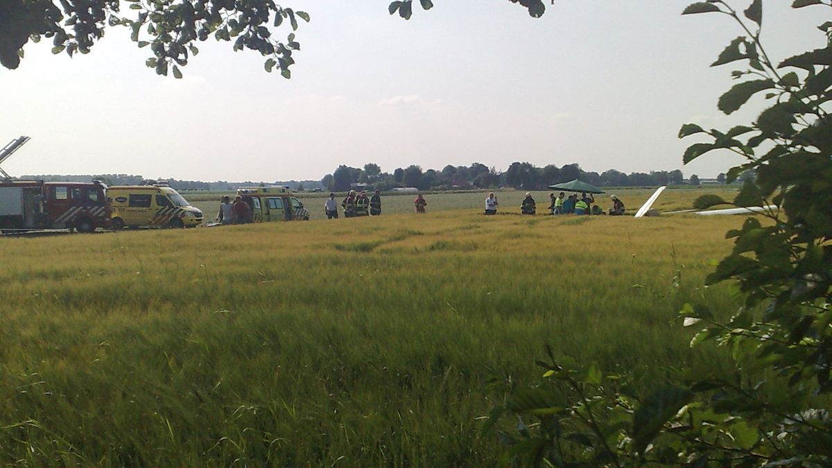 Zweefvliegtuig neergestort Bruchterveld