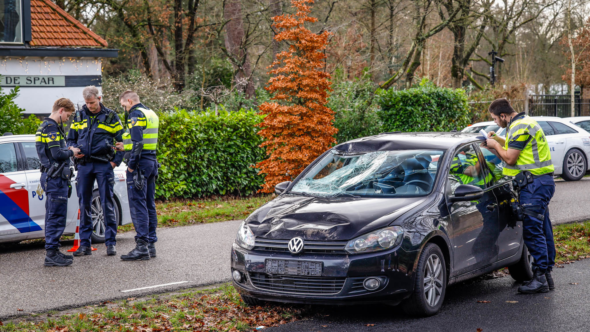 Fietser aangereden op Dodeweg in Leusden.