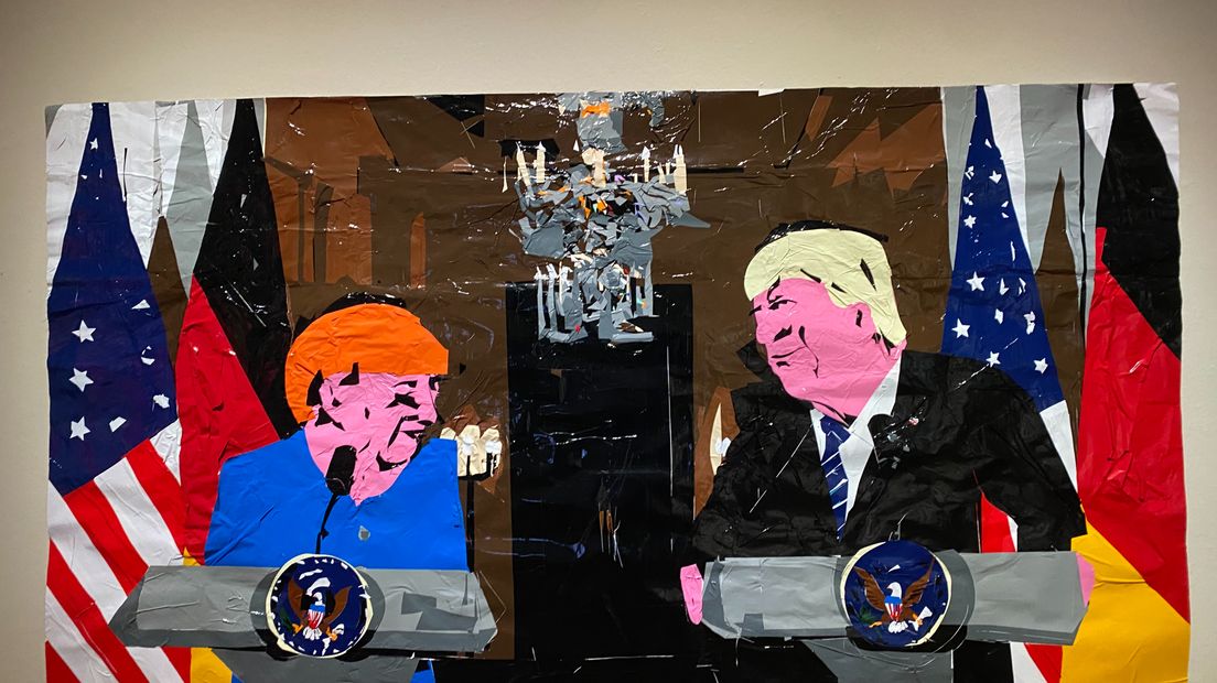 Werk van kunstenaar Erik van Lieshout bij de expositie Democratie NU?