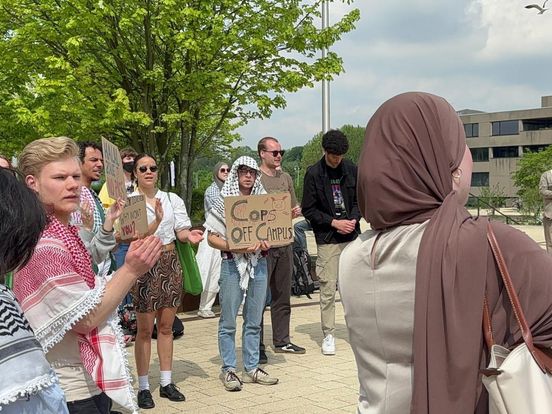 Rotterdam zet zich schrap voor studentenprotest, universiteit richt crisisteam op