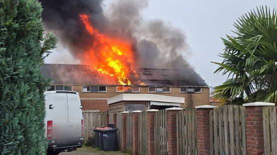 Vlammenzee in Halle: 'Blijf weg'