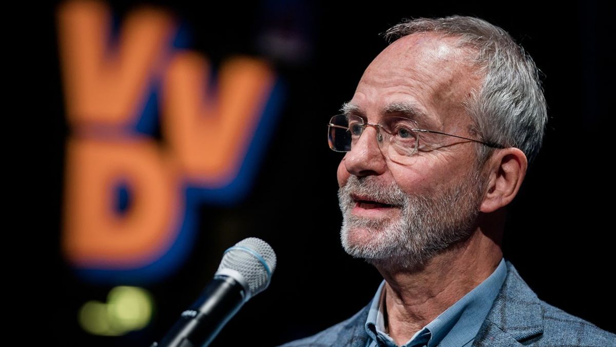 VVD-prominent Henk Kamp uit Diepenheim: 