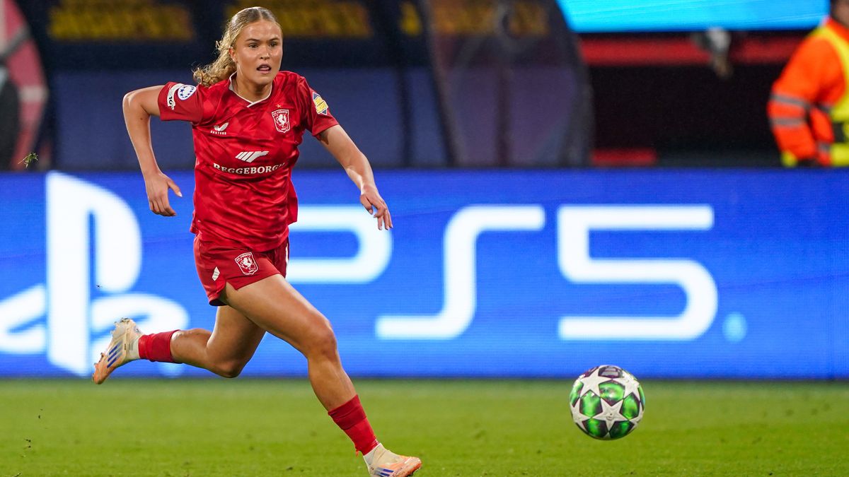 Ruime zeges voor koploper FC Twente Vrouwen en PEC Zwolle Vrouwen