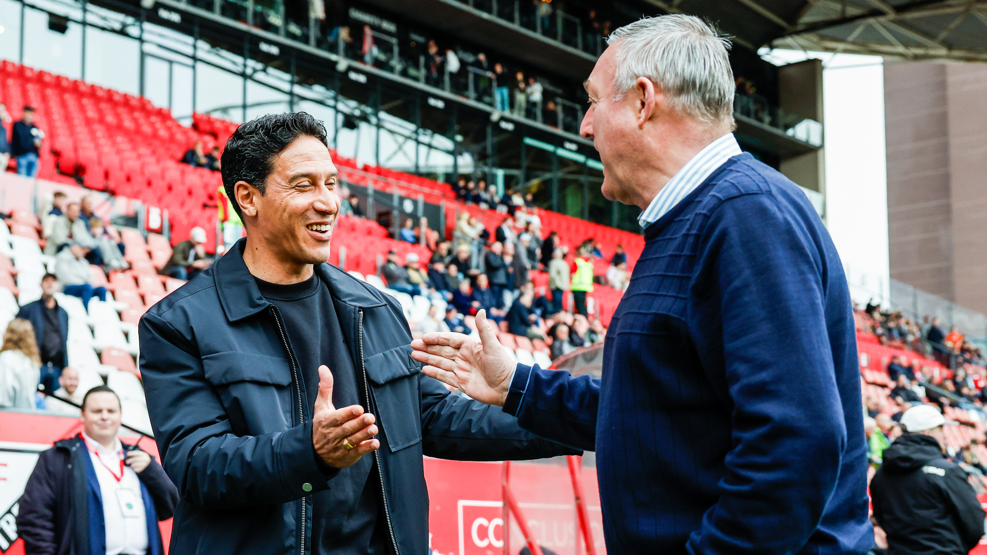 Berooft FC Utrecht Telstar naast punten straks ook van trainer? 'FC Utrecht is een mooie club om ove