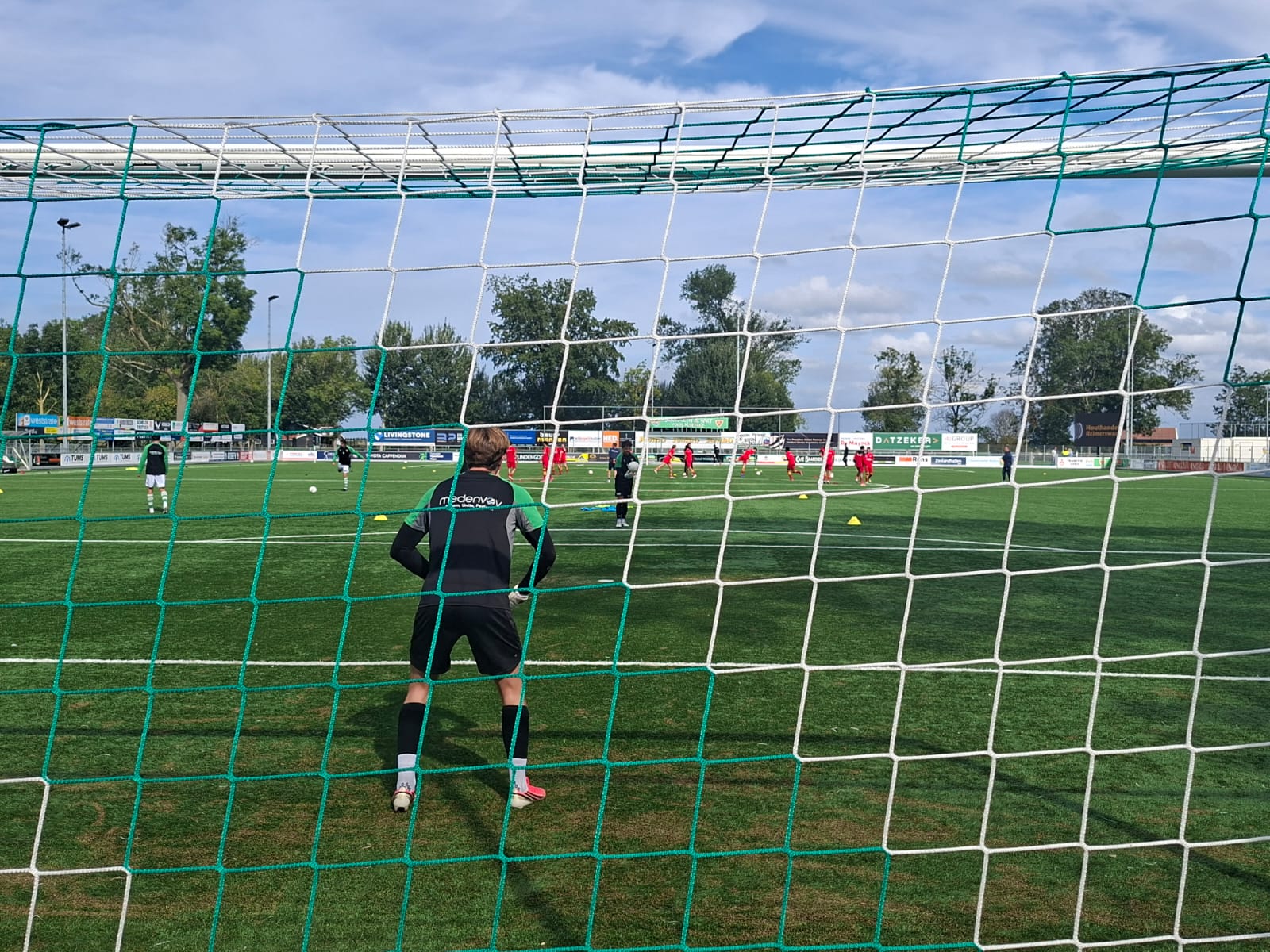 De warming-up van Kloetinge in volle gang