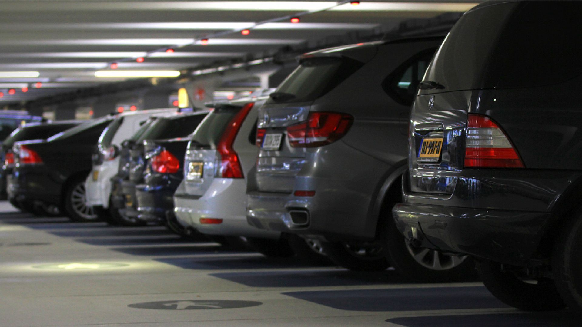 Zo ziet de parkeergarage onder het gemeentehuis van Alphen aan den Rijn eruit