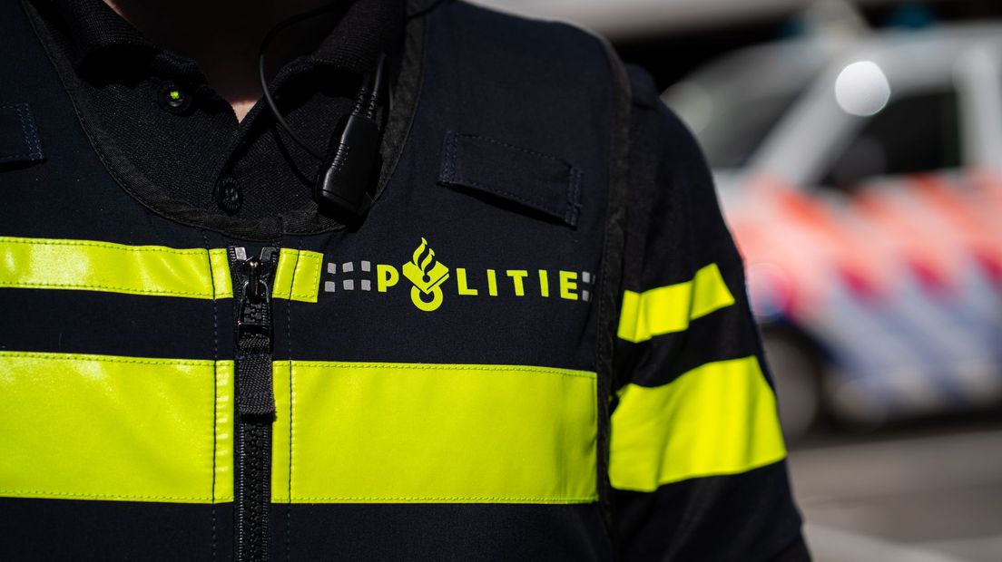 De agenten gebruikten een speciale techniek voor vuurwapengevaarlijke verdachten.