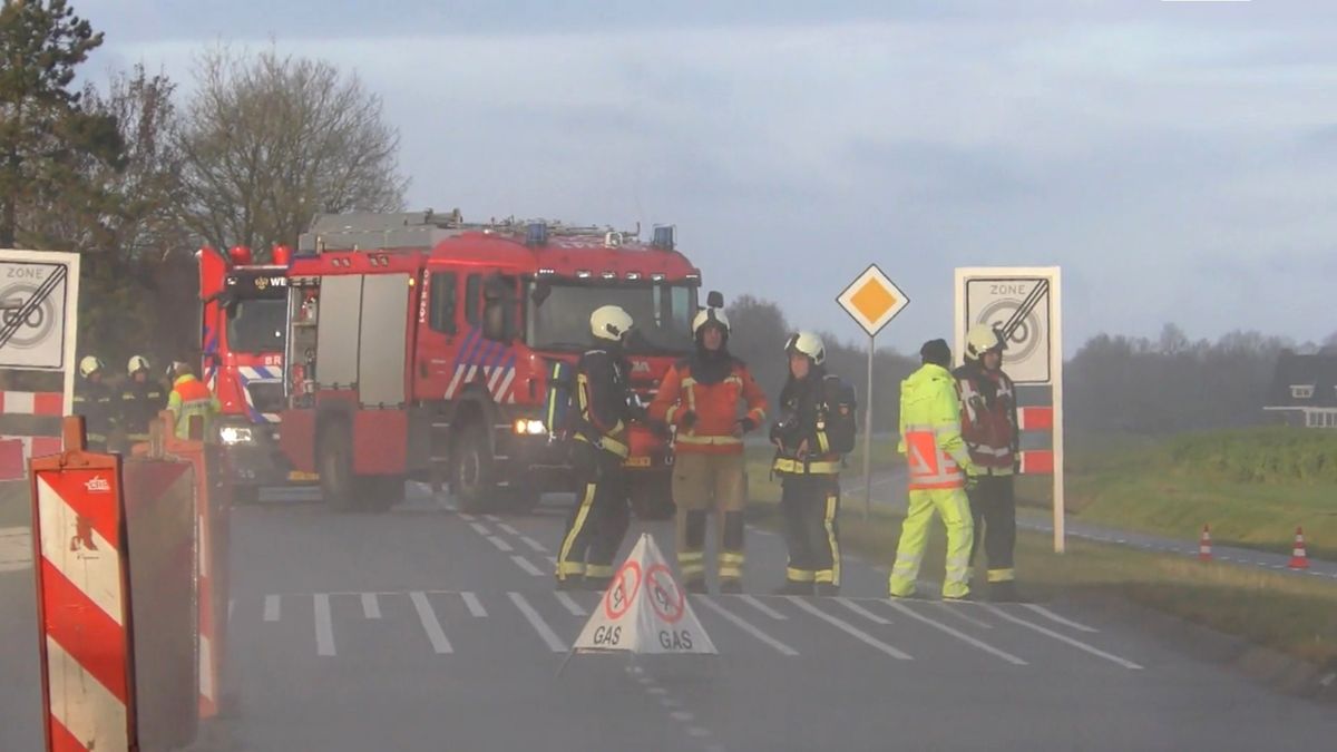 Hoogeveenseweg bij Mantinge weer dicht