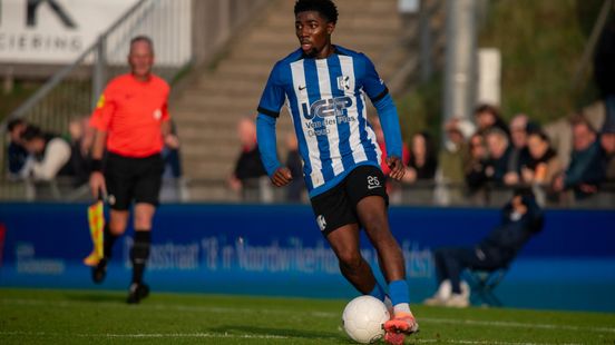 Amateurvoetbal | Quick Boys nieuwe koploper; Rijnsburgse Boys verslaat Hoek Nieuws