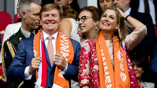Prinses Ariane met Willem-Alexander mee naar het WK: koning is groot voetbalfan Home
