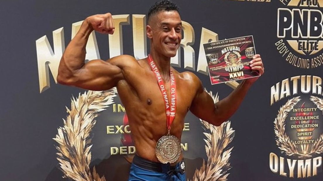 Ray Scholtens viert zijn zilveren medaille in Las Vegas