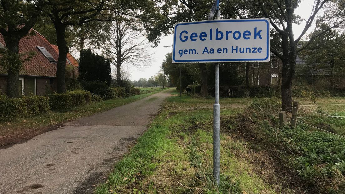 Geelbroek is een voorbeeld van een buurtschap (Rechten: RTV Drenthe / Serge Vinkenvleugel)