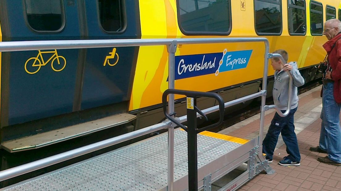 Grensland Express met opstaphulp