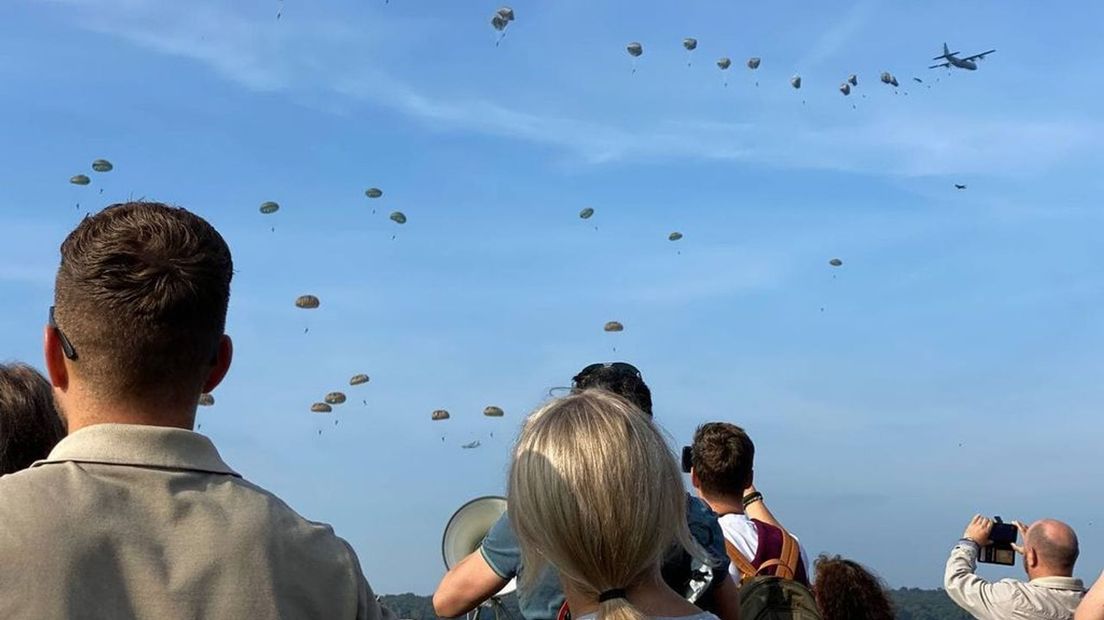 De luchtlandingen op de Ginkelse Heide.