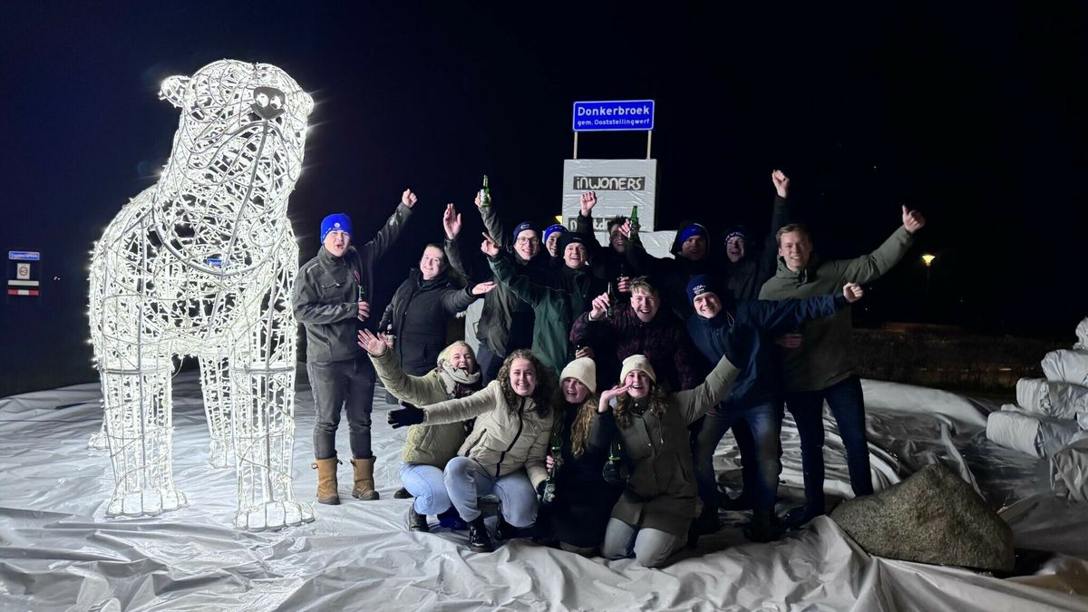 Verdwenen ijsbeer uit Emmen duikt op in Donkerbroek