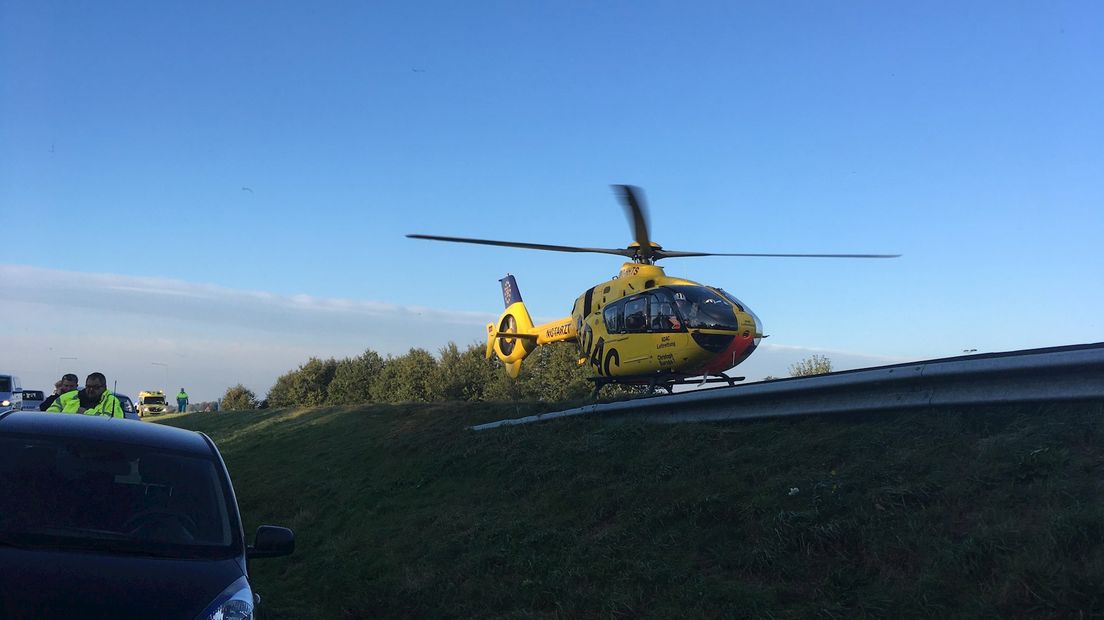 Traumahelikopter geland bij het ongeluk