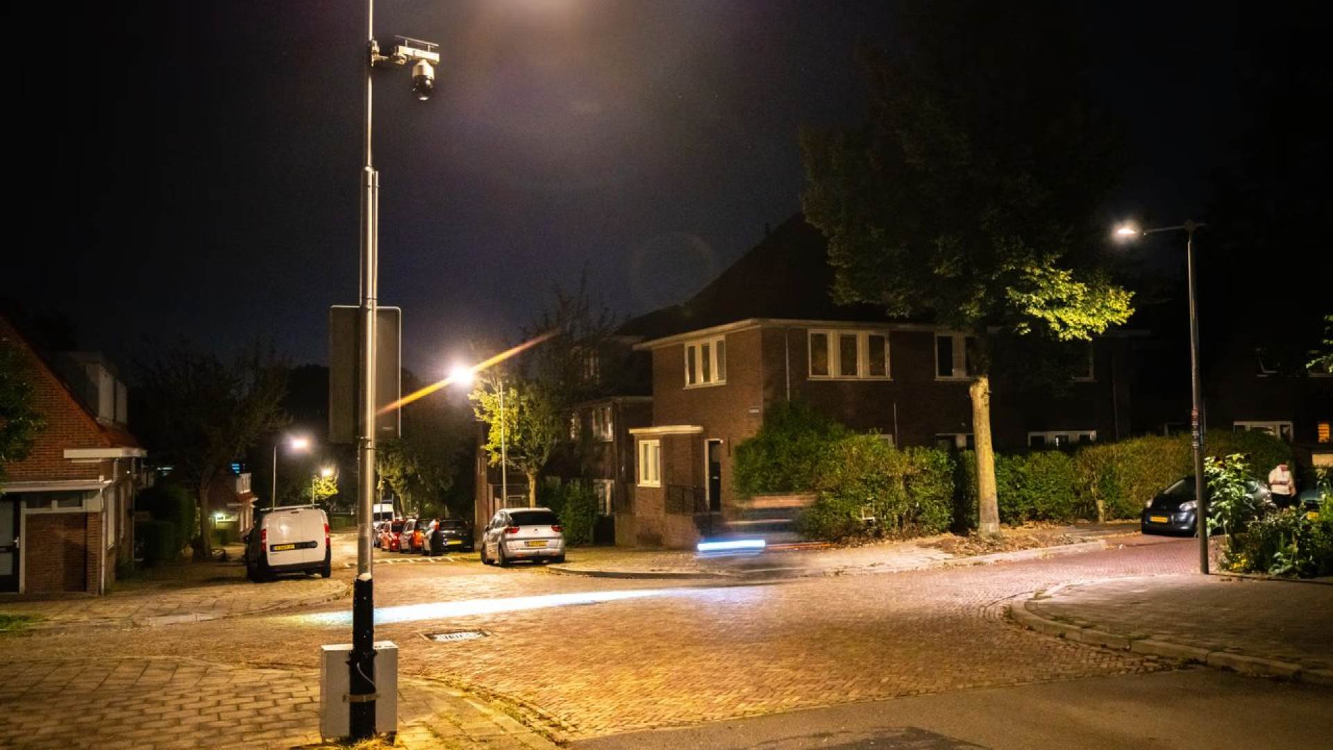 Cameratoezicht verlengd nadat woning met vuurwerk en stenen is bekogeld